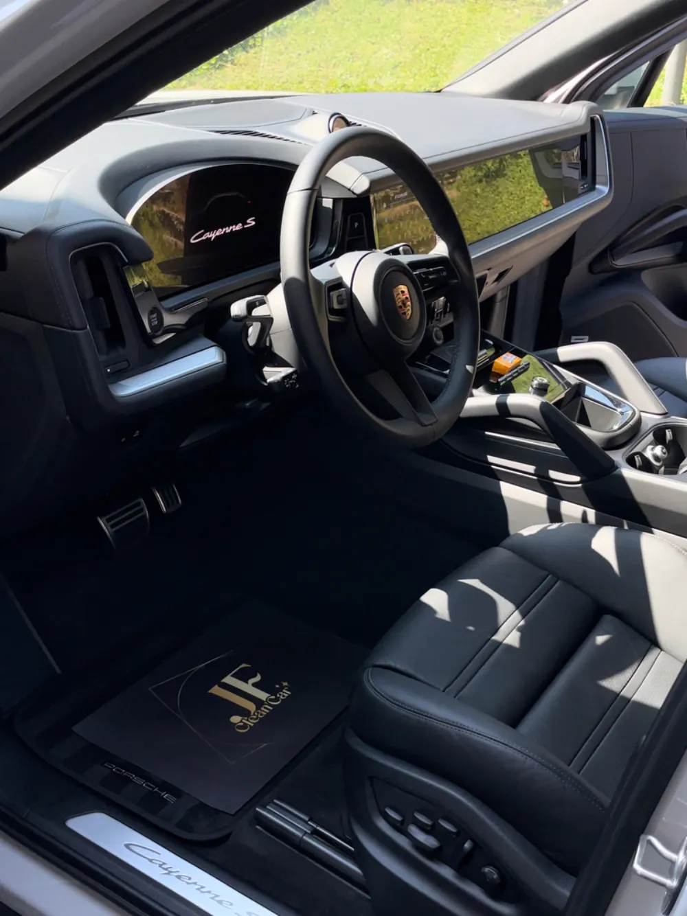 Nettoyage auto par JF Clean' Car, exemple 1